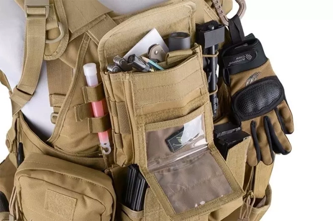 Administration panel with map pouch - sand