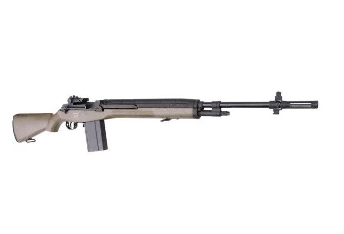 CM032 rifle replica - olive