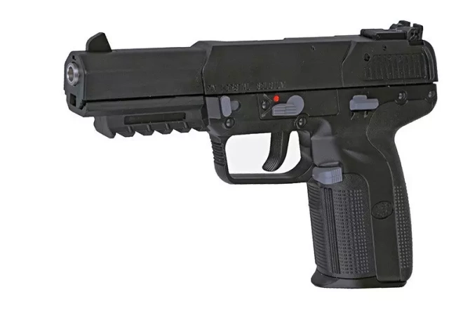 Replika pistoletu Five-Seven