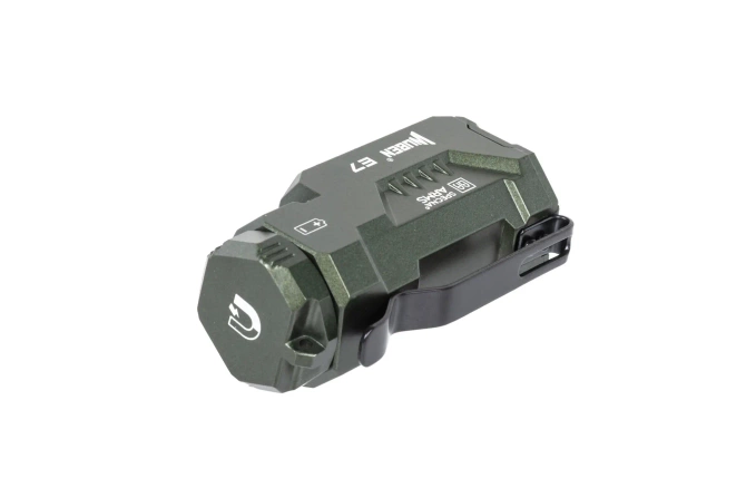 Latarka Specna Arms x Wuben E7