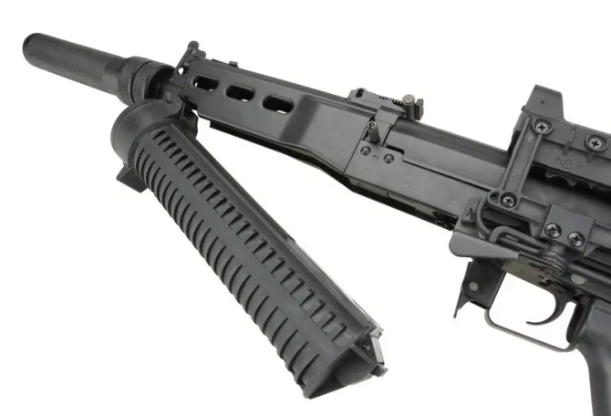 Replika pistoletu maszynowego PP-19 Bizon-2 z tłumikiem i kolimatorem