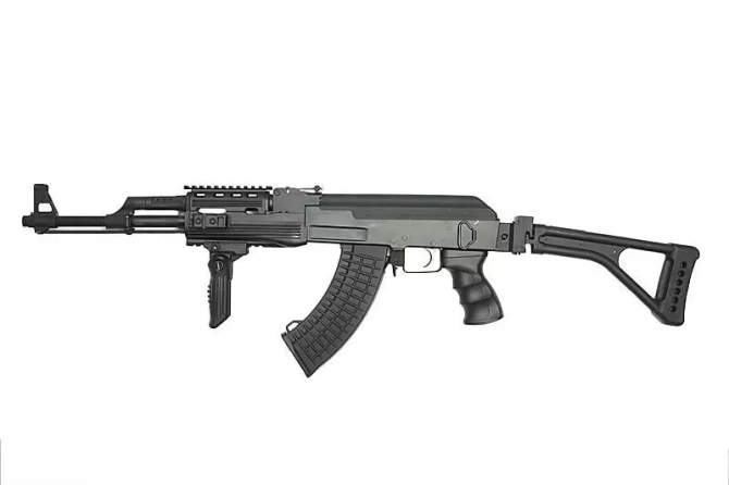 CM028U assault rifle replica