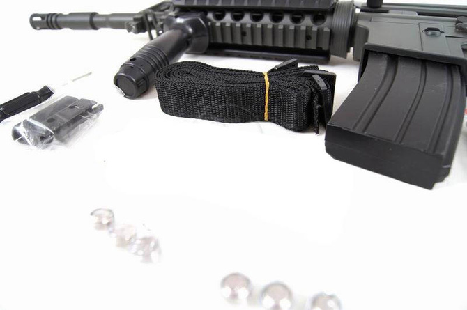 M4A1 R.I.S (CH-3081A) - BOYI (wersja bez dodatków)