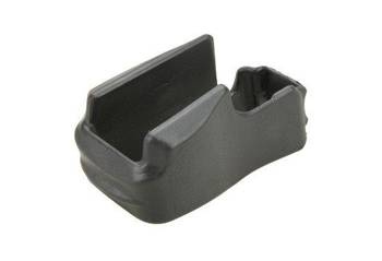 Anti-skid overlay for the magazine well