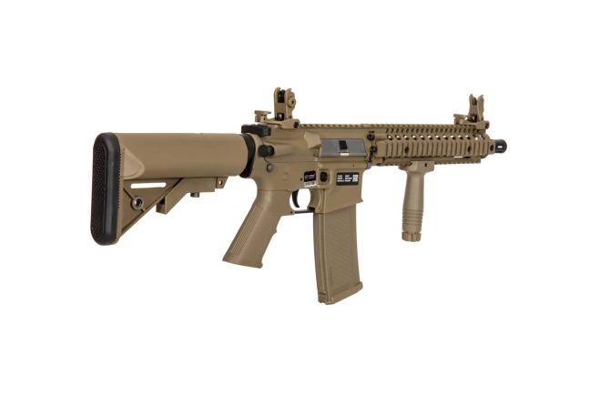 Replika karabinka Daniel Defense® MK18 SA-C19 CORE™ X-ASR™ - Full-Tan