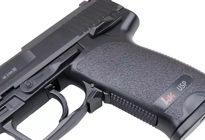 HECKLER & KOCH USP pistol replica