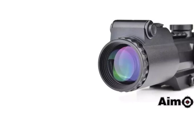 Luneta 4×32 z podświetleniem i montażem QD