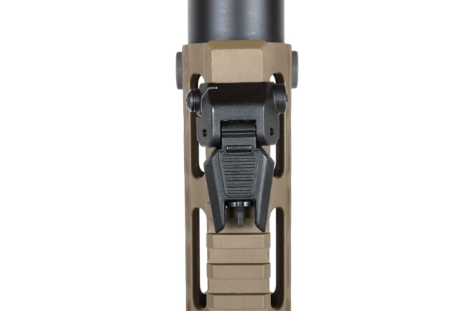 Pistolet maszynowy ASG Specna Arms SA-FX02 FLEX™ HAL ETU Half-Tan z pomarańczowym urządzeniem wylotowym