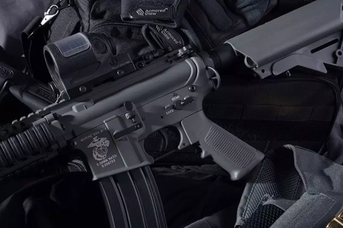 Replika karabinka SA-A03 ONE™ - czarna