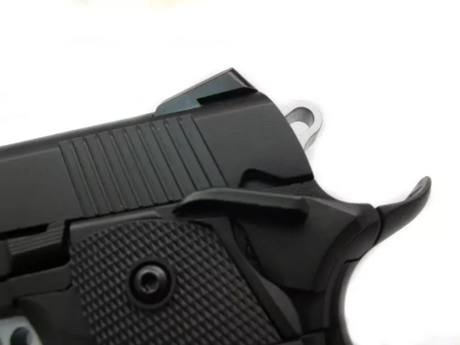 KP-05 Pistol Replica (Green Gas) - Black