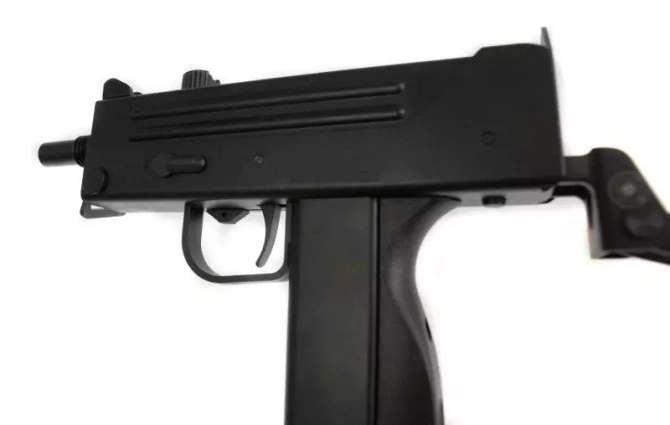 Replika pistoletu maszynowego Ingram M11 (MAC-11)