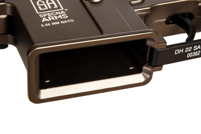 Replika karabinka SA-H02 ONE™ HAL2 ™ Chaos Bronze