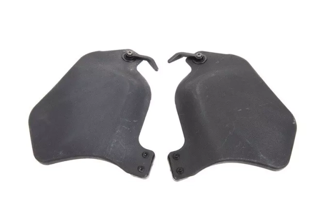 Zestaw osłon bocznych do hełmów - czarny