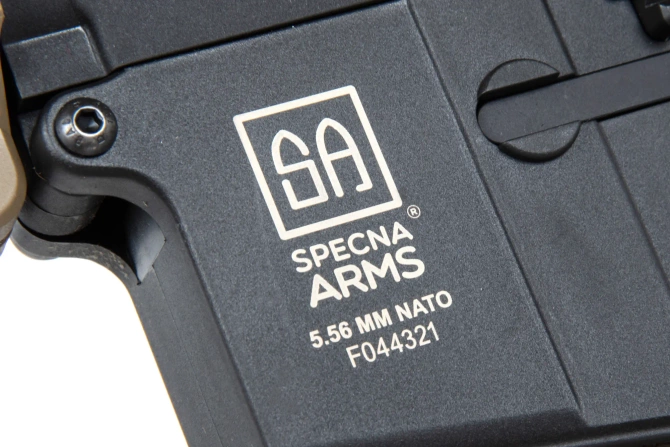 Karabinek M4 ASG Specna Arms SA-F09 FLEX™ HAL ETU™ Half-Tan