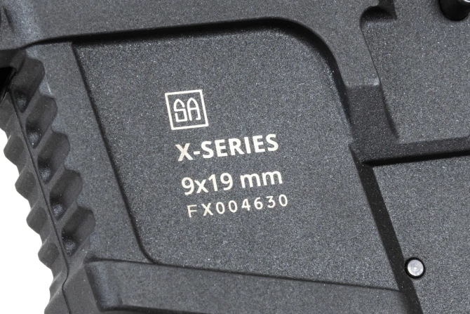 Pistolet maszynowy ASG Specna Arms M4 SA-FX02 FLEX™ HAL ETU Czarny z pomarańczowym urządzeniem wylotowym