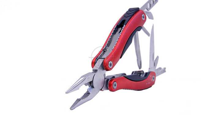 niezbednik multitool czerwony