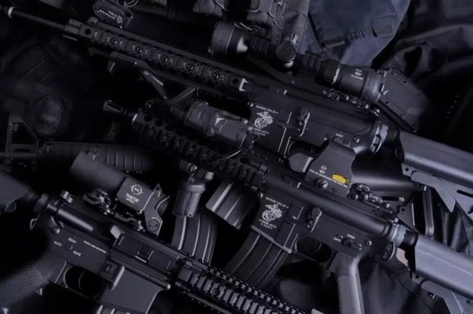 Battle Reflex Sight Replica - Black