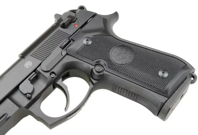 BERETTA M9 BlowBack GGB type pistol replica