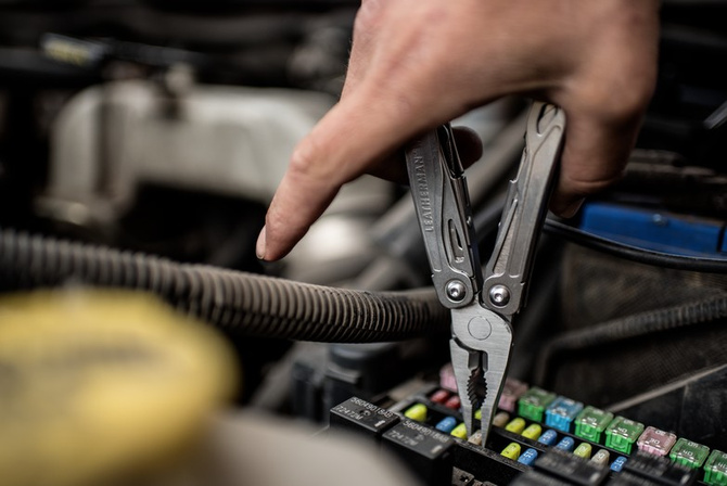 LEATHERMAN WINGMAN - STAINLESS