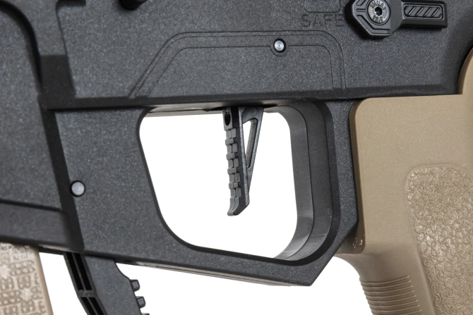 Pistolet maszynowy ASG Specna Arms M4 SA-FX01 FLEX™ HAL ETU Half-Tan z pomarańczowym urządzeniem wylotowym