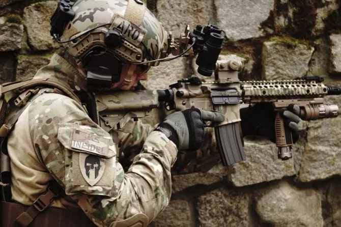 Replika karabinka SA-A03 ONE™ - czarna