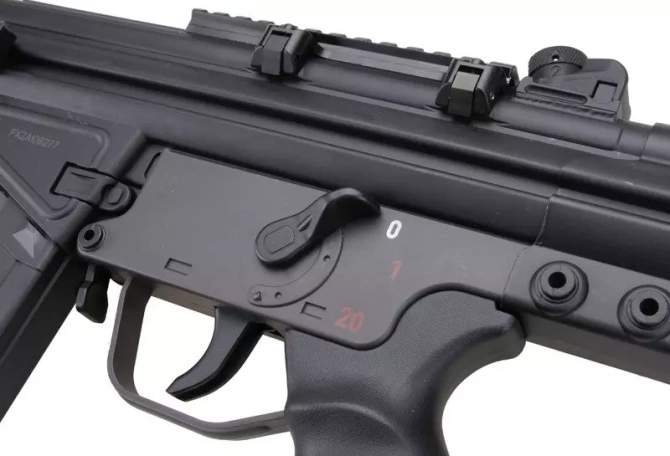 Replika karabinu JG103