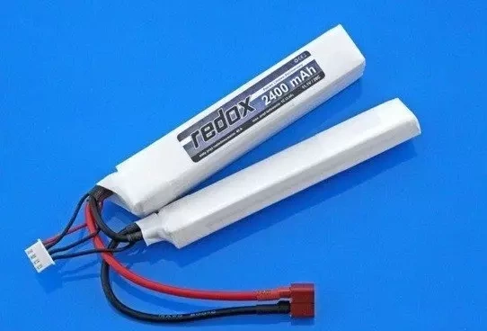Redox LiPo 2400 mAh 11,1V 20C battery (2+1)