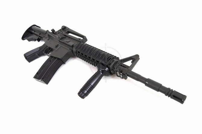 M4A1 R.I.S (CH-3081A) - BOYI (wersja bez dodatków)