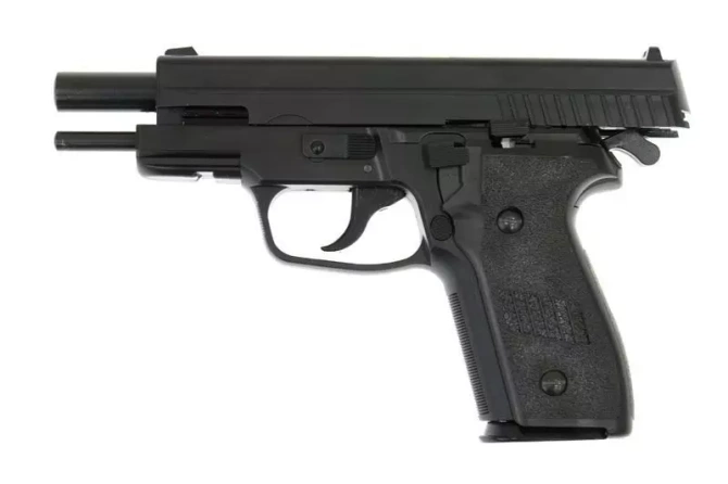 Replika gazowa pistoletu P226