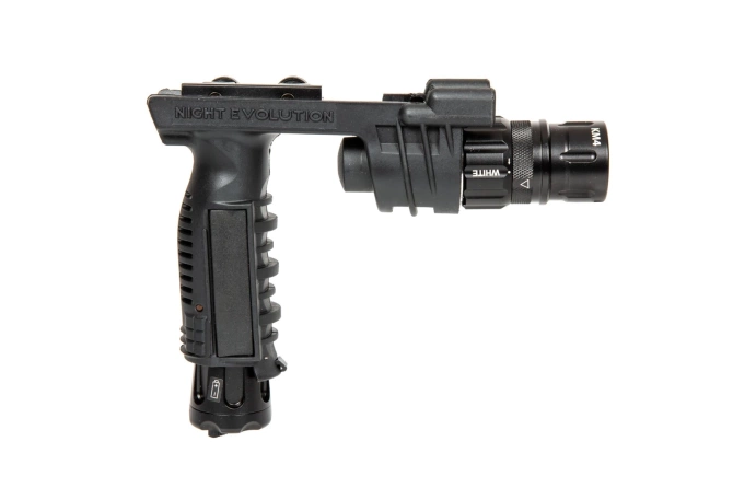 Latarka taktyczna M900V - czarna