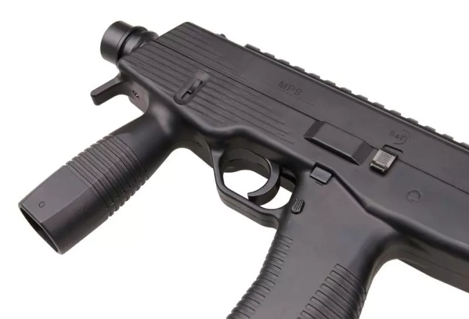 Replika pistoletu maszynowego MP9 A1