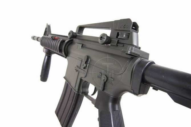 M4A1 R.I.S (CH-3081A) - BOYI (wersja bez dodatków)