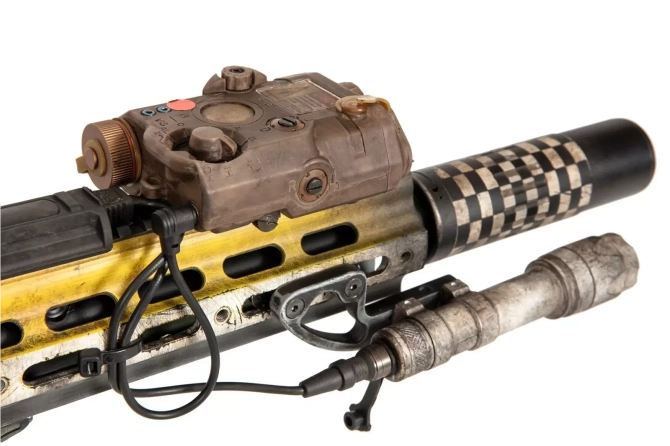 Replika karabinka SA-H06 "Hyperion"