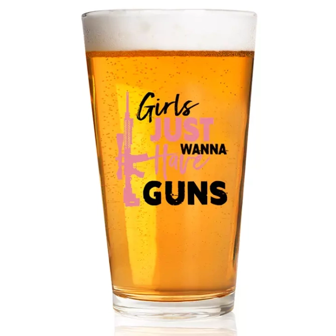 Szklanka do piwa - GIRLS JUST WANT GUNS