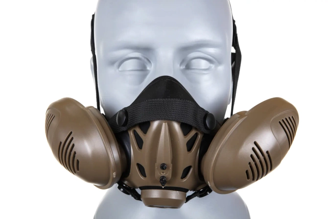 Maska Tactical Respirator Modeling Mask Tan
