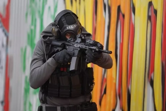 Kamizelka taktyczna Rush Plate Carrier - tan