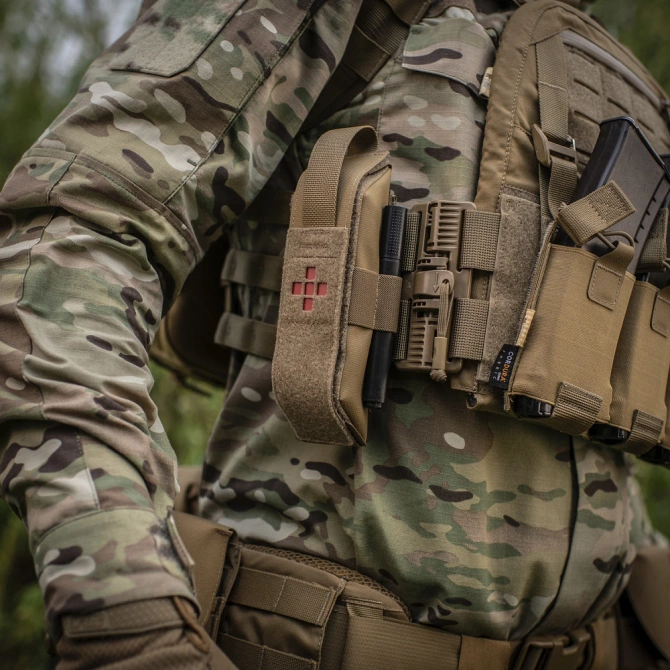 M-Tac tourniquet pouch closed Coyote