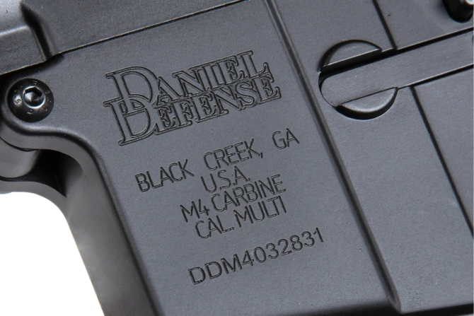 Specna Arms Daniel Defense® SA-E27 RIS III 10.5'' EDGE™ HAL ETU™ airsoft Carbine Black