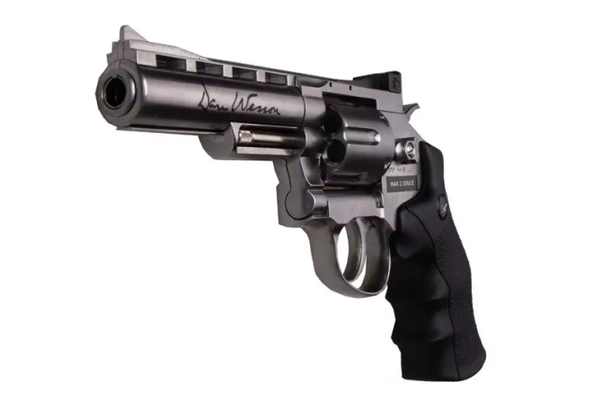 Rewolwer Dan Wesson 4"