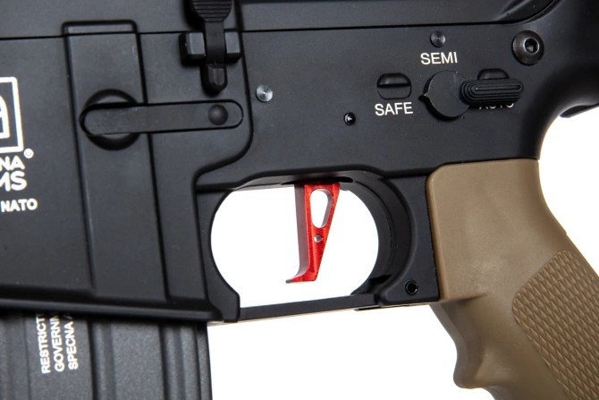 Specna Arms SA-A33 ONE™ TITAN™ V2 Custom Carbine Replica - Half-Tan