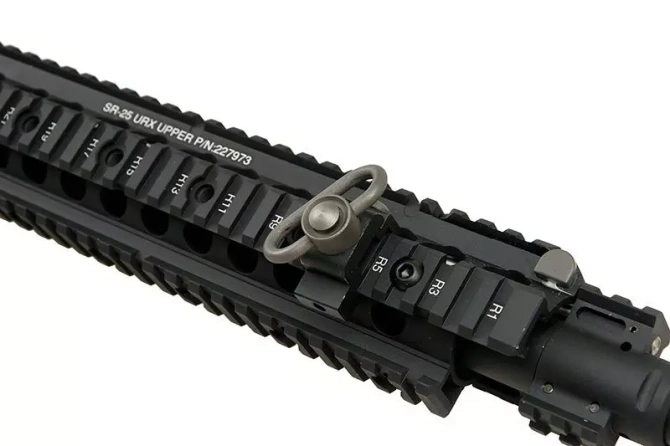 SR25-M110 Sass - BLACK