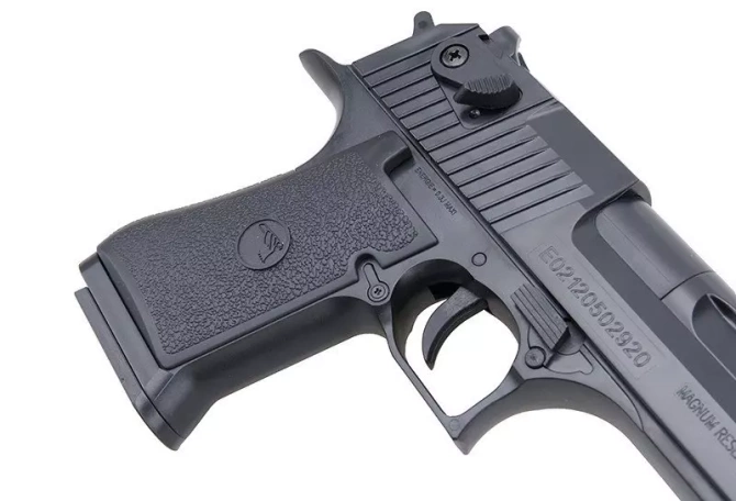 Desert Eagle 50AE pistol replica