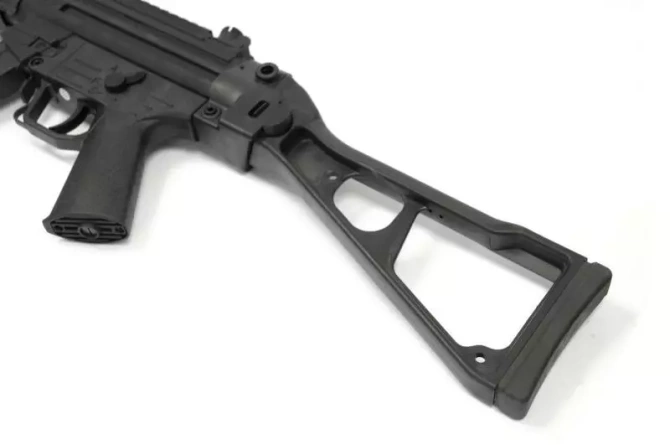 Replika pistoletu maszynowego GSG-522 RIS