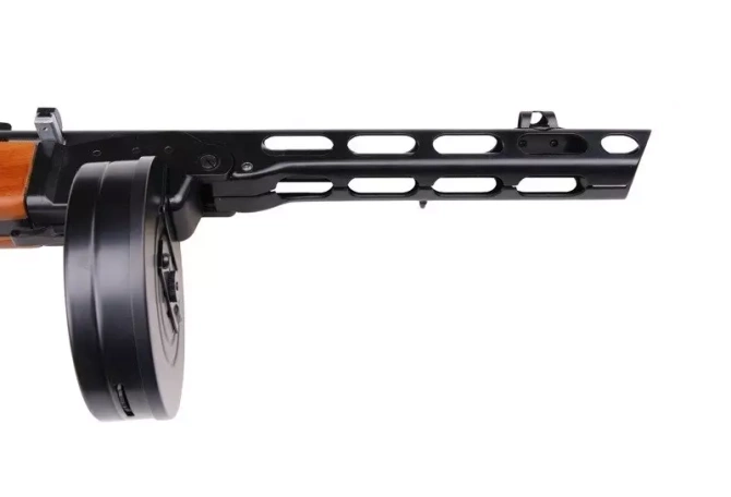 PPSH41 sub-machinegun replica