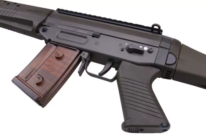 Replika karabinu ESG-553-STD