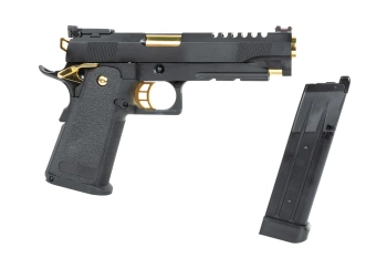 E&amp;C EC-2104 airsoft pistol Black and gold