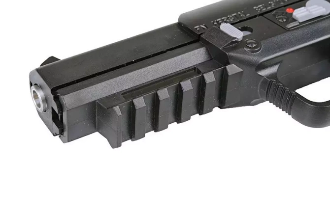 Replika pistoletu Five-Seven