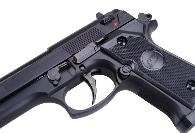 Replika Pistoletu REF14760