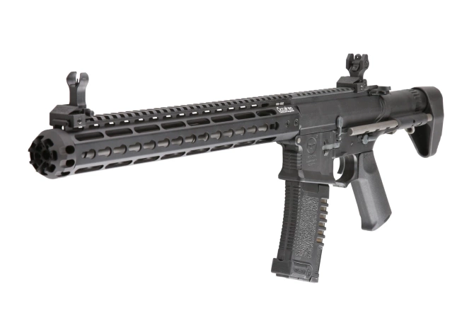 AM-016 Assault Rifle Replica - Black