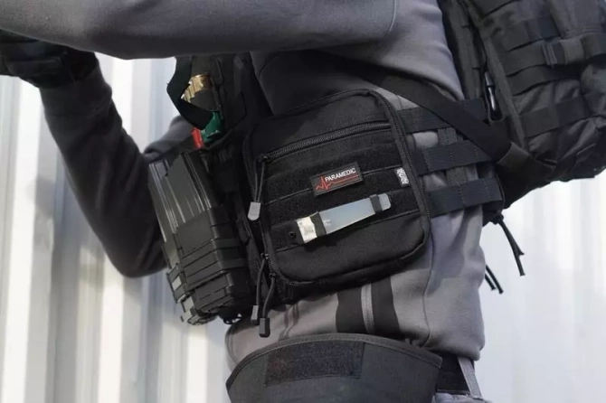 Rush Plate Carrier Tactical Vest - Black